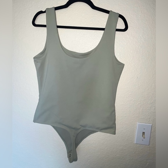 NWOT Express Body Contour Bodysuit Pale Earthy Sage Green Color  SIZE LARGE - Picture 4 of 6